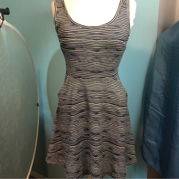 Khardasian Kollection medium dress NWOT - Picture 1 of 9